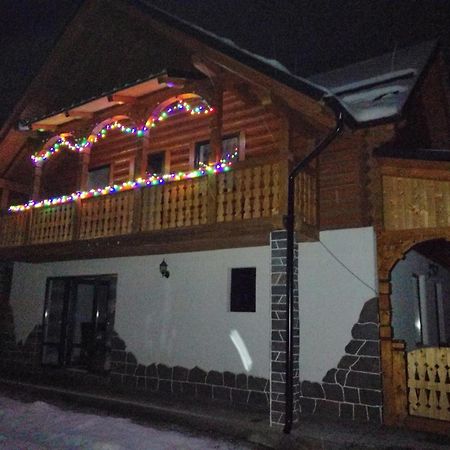 Casa Nova Villa Vişeu de Sus Екстериор снимка