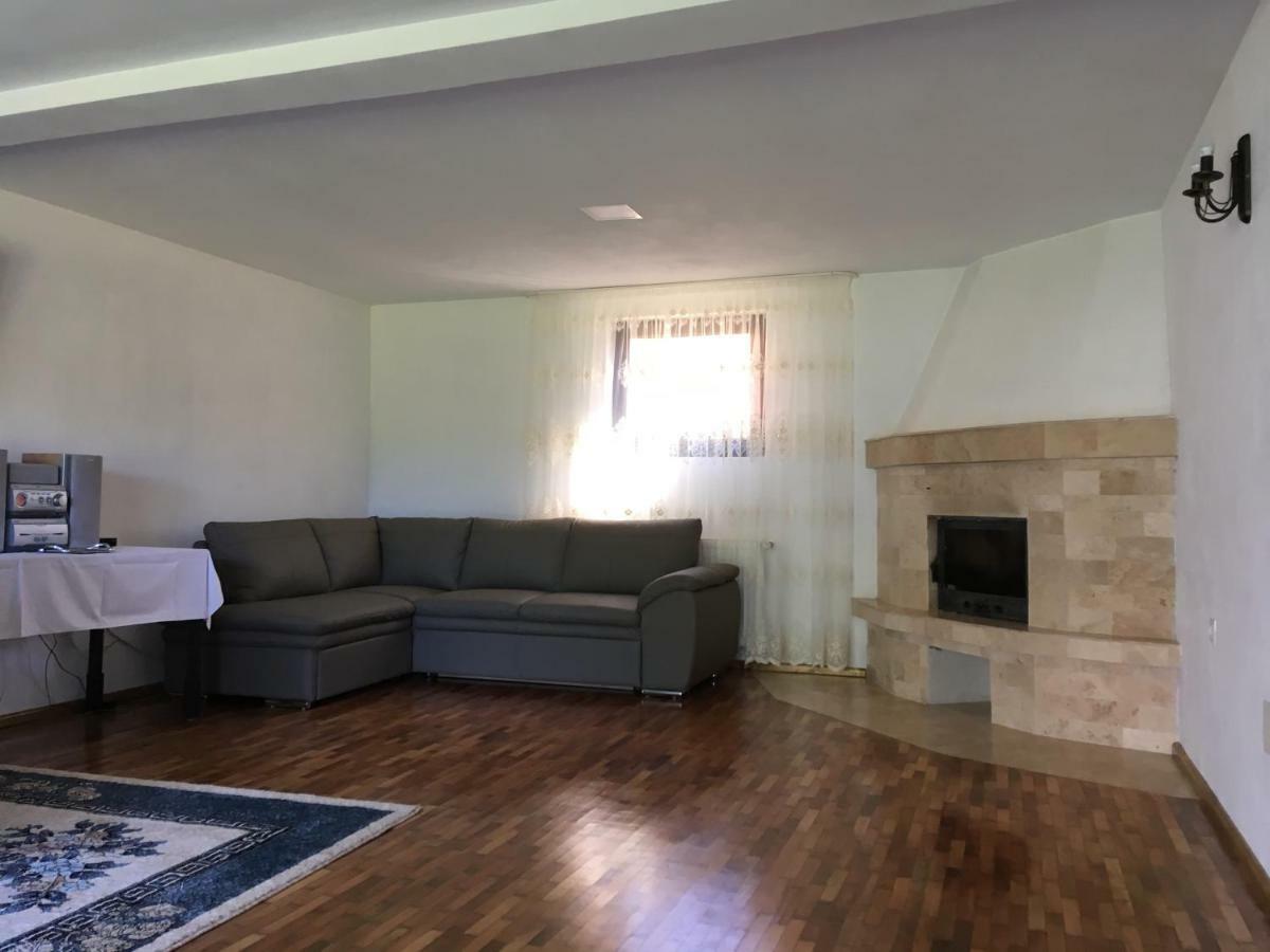 Casa Nova Villa Vişeu de Sus Екстериор снимка